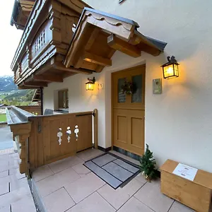 Alpine - Chalet&apart Chalet Sölden