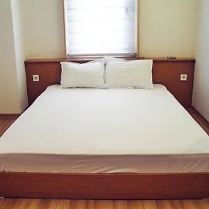 https://taxim-elegance-suites.istanbul-turkeyhotels.com