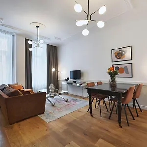 Apartment 6