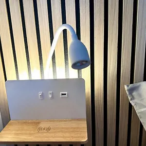 Carillon By Bestchoice - Old - Self Check-in With Parking Option Apartment Graz
