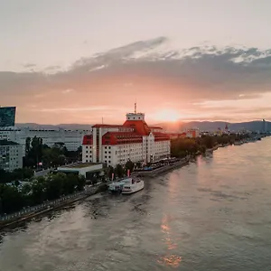 Otel Hilton Waterfront