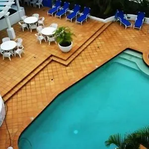 Santorini By The Sea Aparthotel Gold Coast