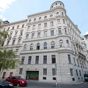 Casa de hóspedes K+t Boardinghouse