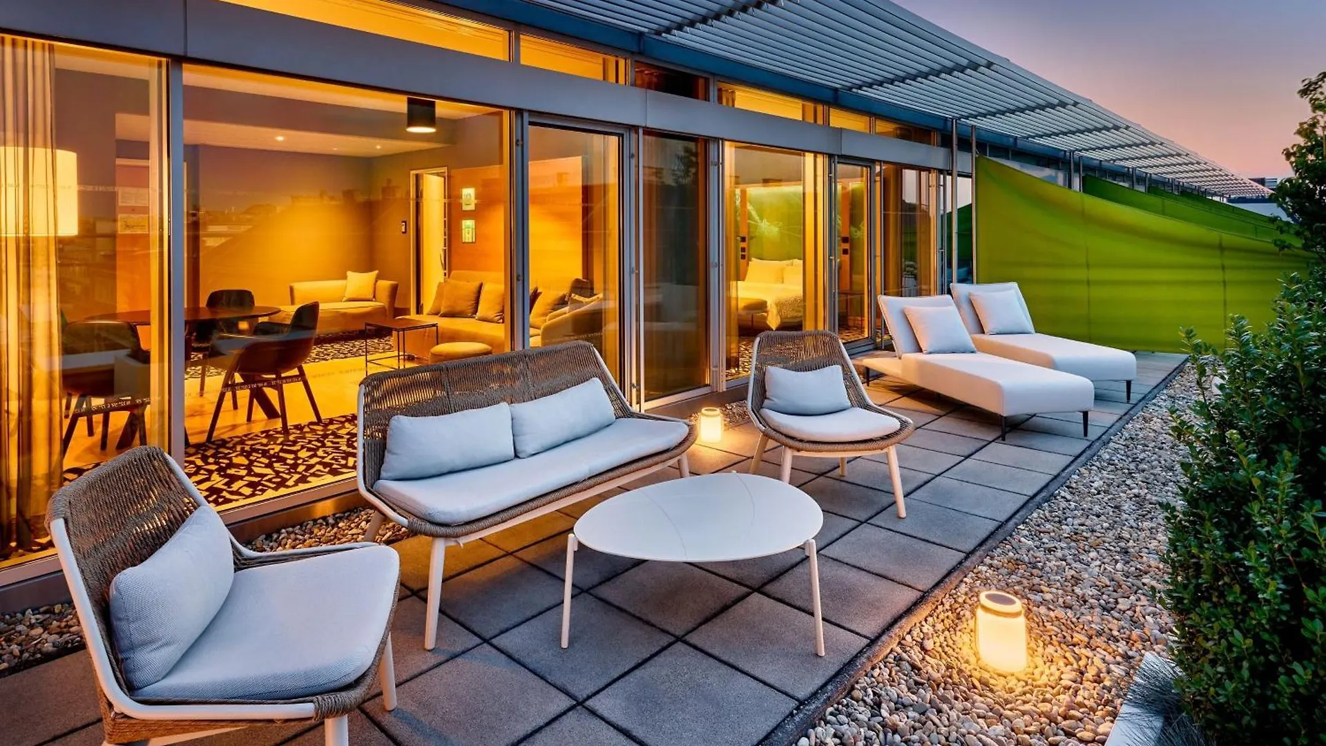 Le Meridien Vienna 5*,
