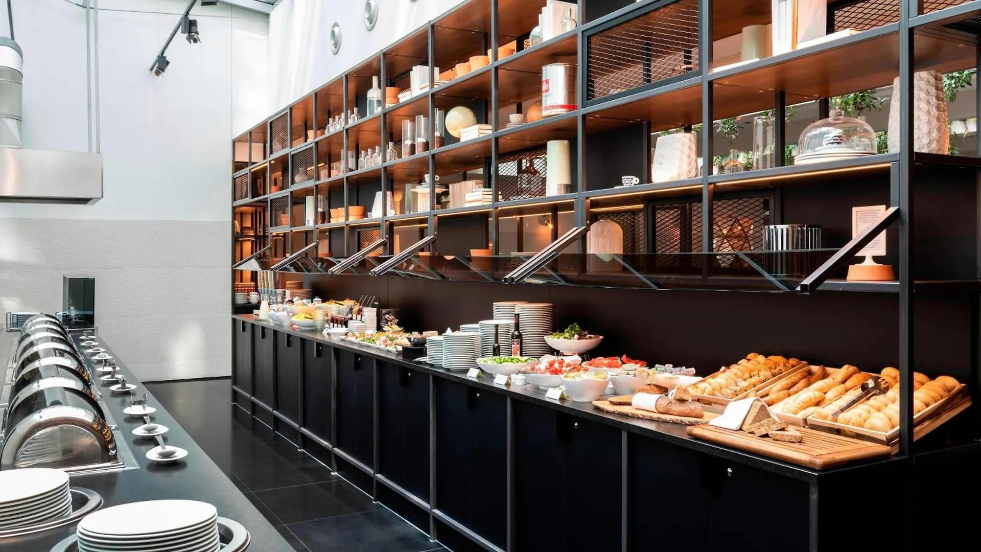 Le Meridien Vienna 5*,  Austria